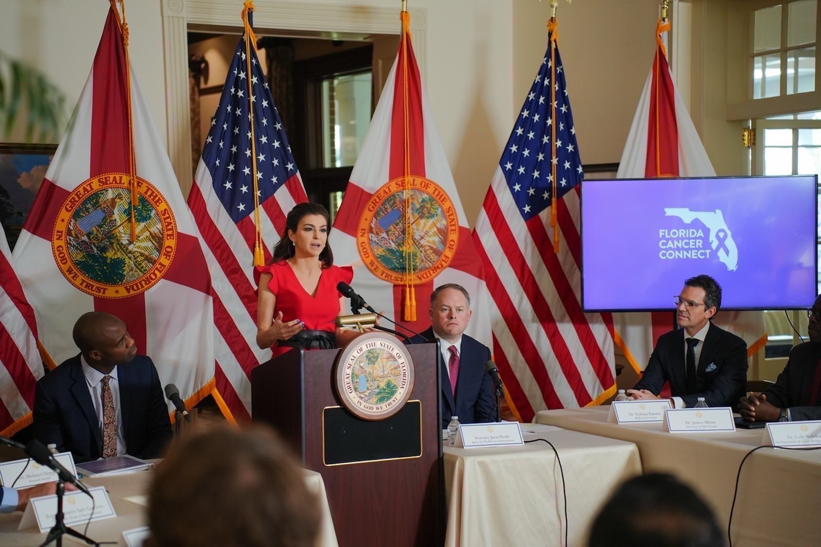 Governor Ron DeSantis and First Lady Casey DeSantis Award $20 Million to Support Innovative Cancer Research